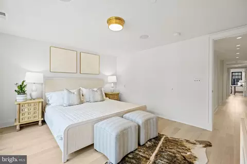 1667 Avon Pl NW, Washington, DC 20007 photo 27