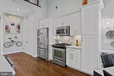 Kitchen - 1621 D St SE #2, Washington, DC 20003 photo 4 of 8