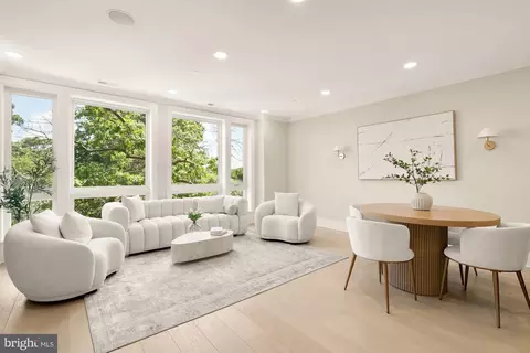 2305 Nicholson SE #402, Washington, DC 20020