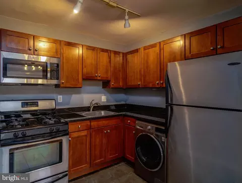 3107 Naylor Rd SE #304, Washington, DC 20020