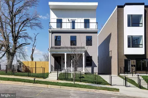 4000 D St SE, Washington, DC 20019 photo 4
