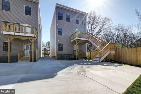 4000 D St SE, Washington, DC 20019 photo 41