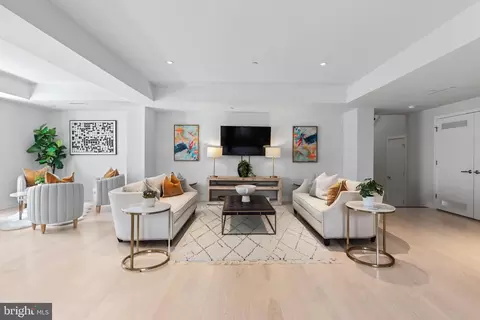 2709 N Street NW #103, Washington, DC 20007