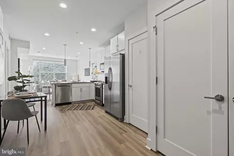 Entry Way - 2337 Champlain St NW #105, Washington, DC 20009 photo 4 of 4