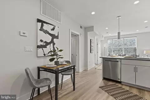 Dining - 2337 Champlain St NW #105, Washington, DC 20009 photo 1 of 2