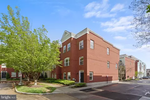 2103 12th Pl NW, Washington, DC 20009