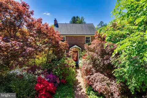 4304 Yuma St NW, Washington, DC 20016