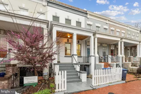 414 F St NE, Washington, DC 20002