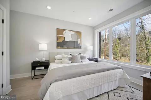2019 M St NE #5, Washington, DC 20002 photo 10