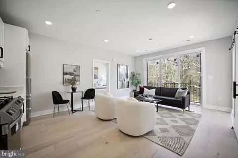 2019 M St NE #5, Washington, DC 20002 photo 4