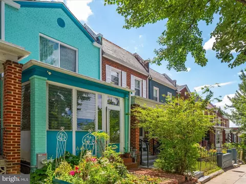 1715 Lang Pl NE, Washington, DC 20002 photo 4