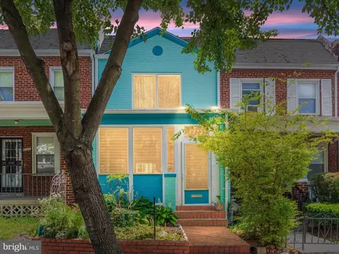 1715 Lang Pl NE, Washington, DC 20002