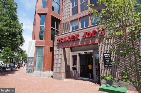 Exterior - 121 4th St NE, Washington, DC 20002 photo 13 of 14
