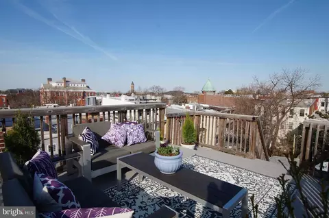 Exterior - 121 4th St NE, Washington, DC 20002 photo 5 of 14
