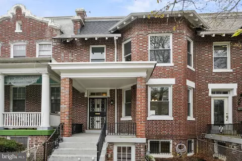 746 Quebec Pl NW, Washington, DC 20010