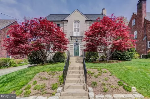 3361 Rittenhouse St NW, Washington, DC 20015