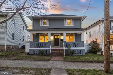 817 Quintana Pl NW, Washington, DC 20011