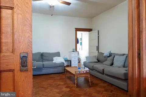 Living - 1435 E Capitol St SE, Washington, DC 20003 photo 3 of 9