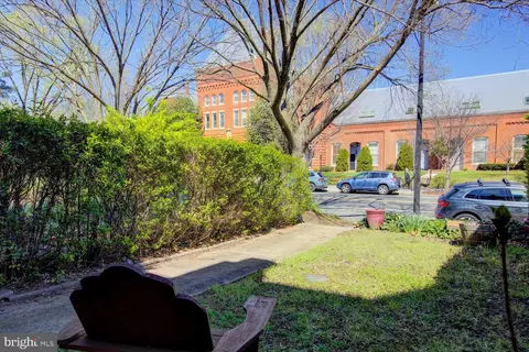 Exterior - 1435 E Capitol St SE, Washington, DC 20003 photo 5 of 5
