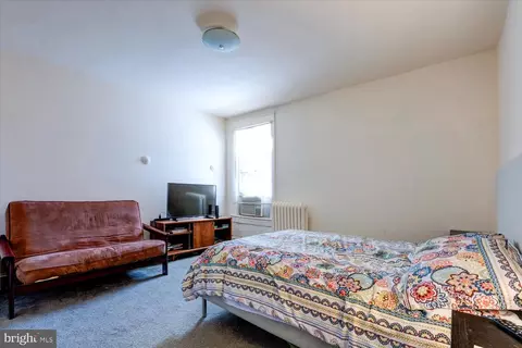 Bedroom - 1435 E Capitol St SE, Washington, DC 20003 photo 3 of 8