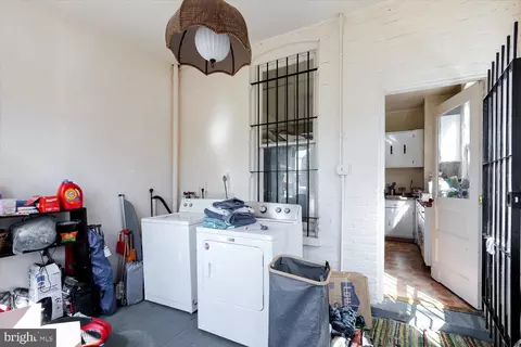 Other - 1435 E Capitol St SE, Washington, DC 20003 photo 2 of 13