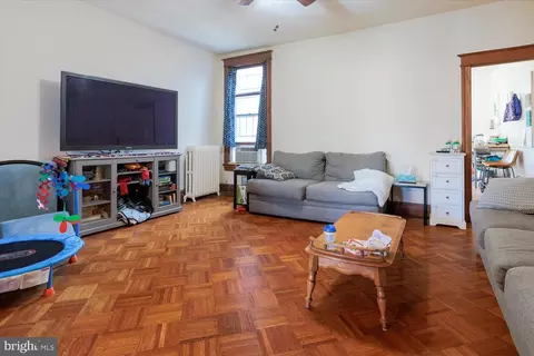 Living - 1435 E Capitol St SE, Washington, DC 20003 photo 4 of 9