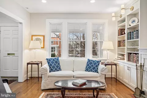3839 Beecher St NW, Washington, DC 20007 photo 3
