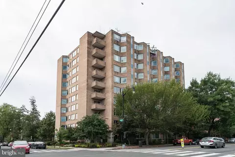 2800 Wisconsin Ave NW #401, Washington, DC 20007