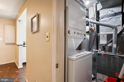 Other - 604 E Se SE, Washington, DC 20003 photo 2 of 2