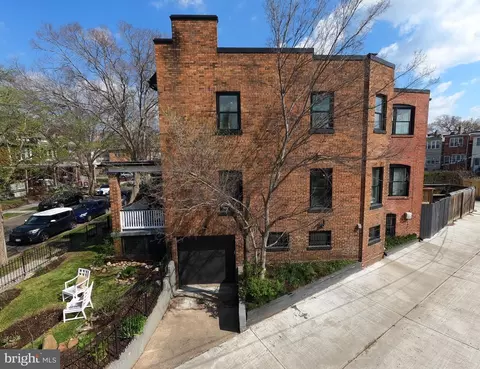 Exterior - 415 23rd Pl NE, Washington, DC 20002 photo 9 of 9