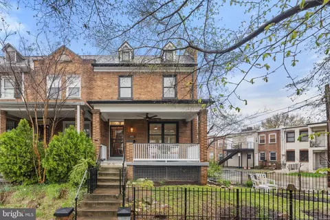 415 23rd Pl NE, Washington, DC 20002