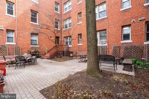 Exterior - 18 9th St NE #110, Washington, DC 20002 photo 6 of 7