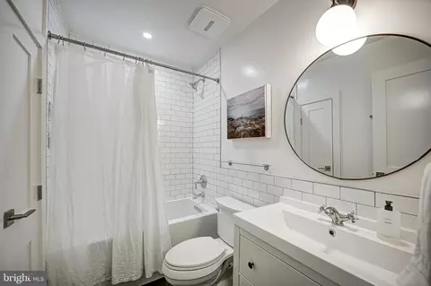 Bath - 517 10th St SE, Washington, DC 20003 photo 3 of 3