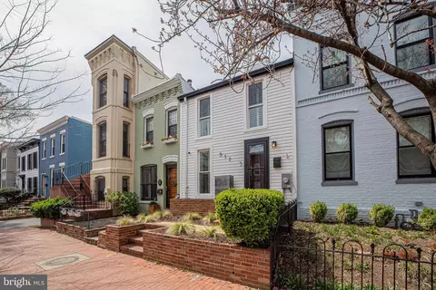 Exterior - 517 10th St SE, Washington, DC 20003 photo 3 of 9