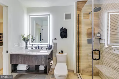 Bath - 801 N Street St NW #101, Washington, DC 20001 photo 2 of 2