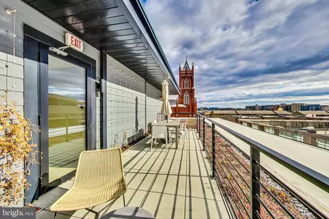 Exterior - 801 N Street St NW #101, Washington, DC 20001 photo 4 of 6