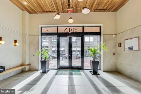 Entry Way - 801 N Street St NW #101, Washington, DC 20001 photo 3 of 5