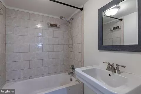 1016 10th St NE, Washington, DC 20002 photo 30
