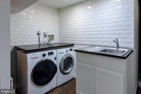 1016 10th St NE, Washington, DC 20002 photo 29