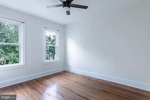 1016 10th St NE, Washington, DC 20002 photo 25