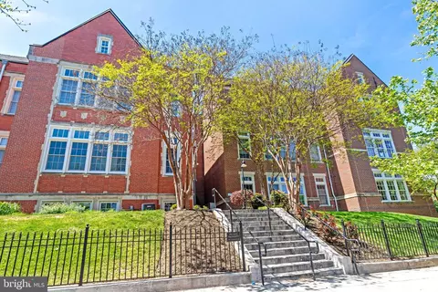 440 12th St NE #10, Washington, DC 20002
