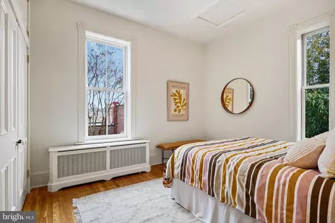 Bedroom - 103 6th St NE, Washington, DC 20002 photo 4 of 7