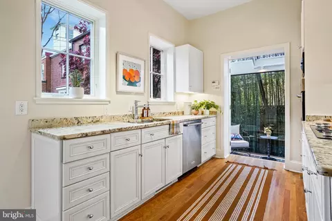 Kitchen - 103 6th St NE, Washington, DC 20002 photo 1 of 7