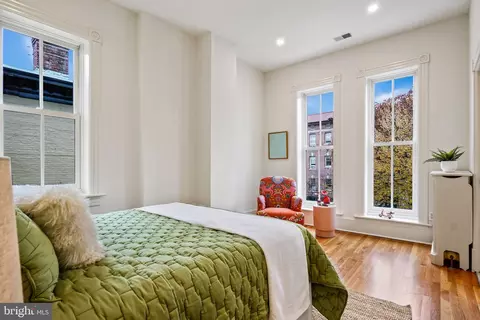 Bedroom - 103 6th St NE, Washington, DC 20002 photo 2 of 7
