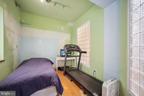 Bedroom - 614 614 A St SE #REAR, Washington, DC 20003 photo 3 of 3