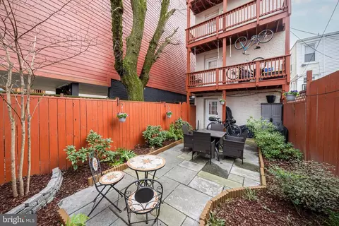 3579 Warder St NW #1, Washington, DC 20010