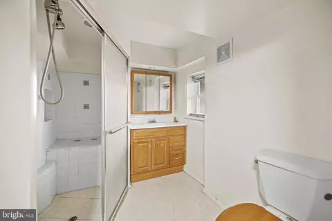 30 W Street St NW, Washington, DC 20001 photo 24