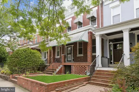30 W Street St NW, Washington, DC 20001 photo 26
