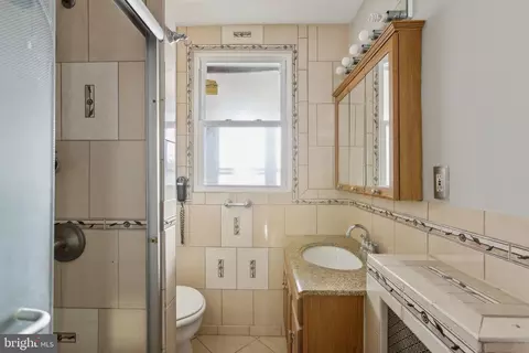 30 W Street St NW, Washington, DC 20001 photo 16