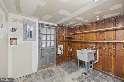 30 W Street St NW, Washington, DC 20001 photo 25
